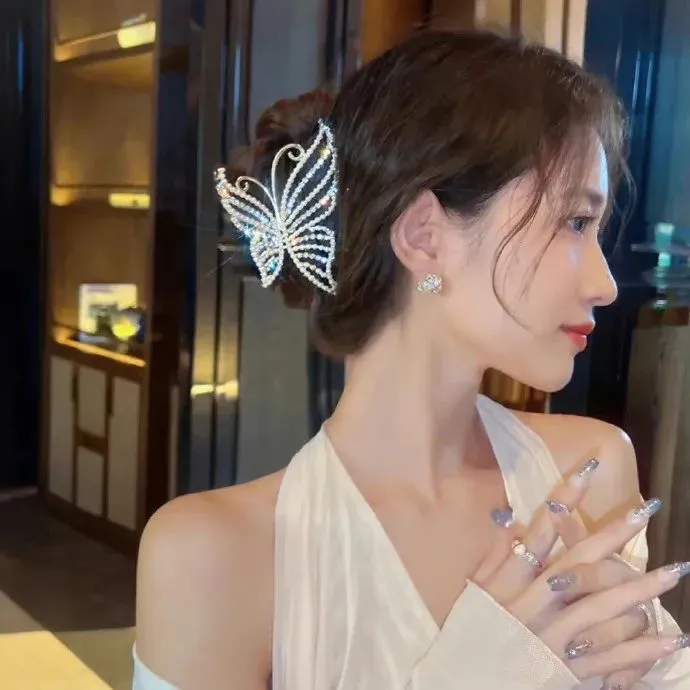 美容时尚：追求美丽的生活态度
